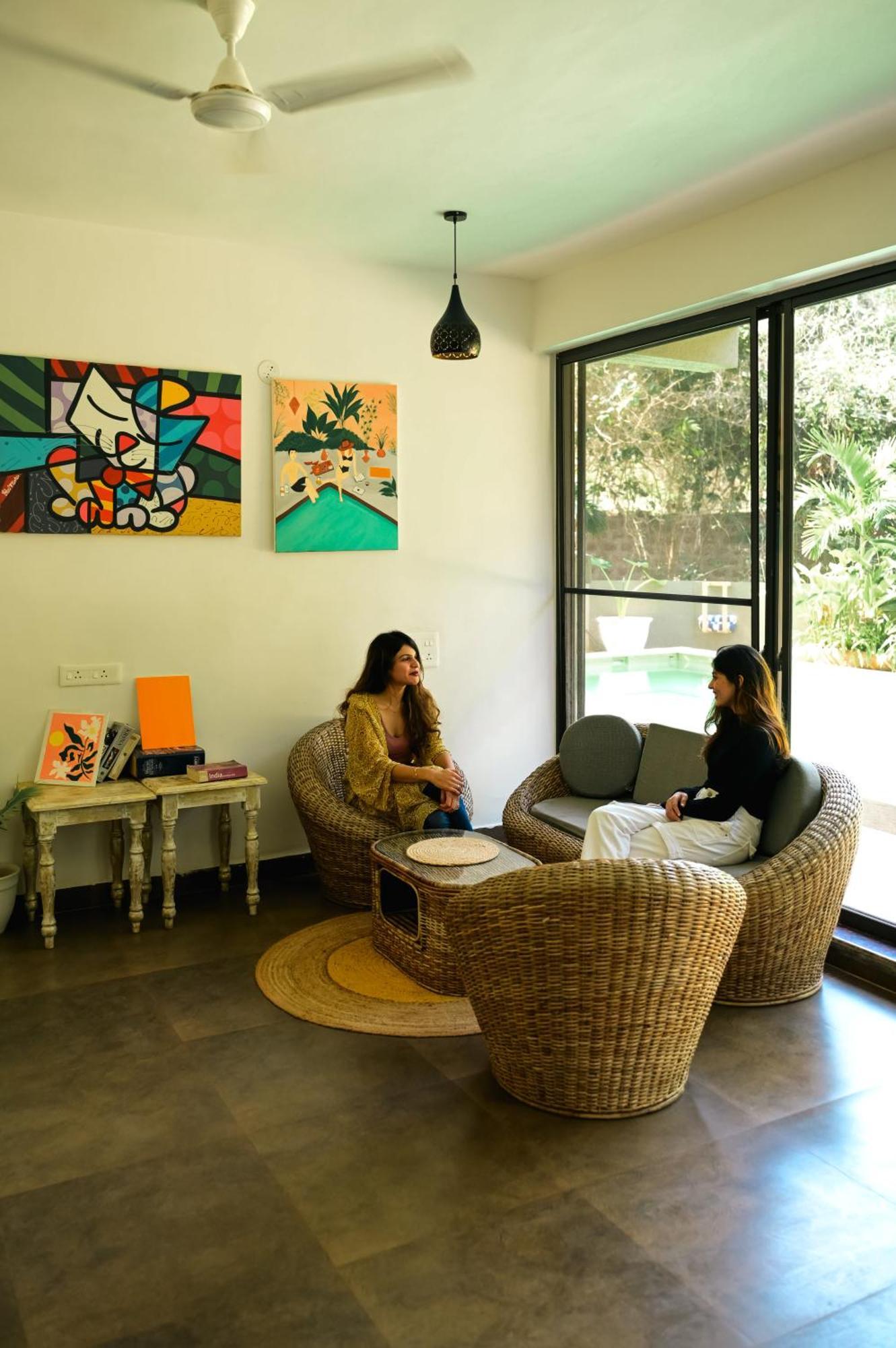 Locomo Boutique, Morjim - Stay Work Eat Zewnętrze zdjęcie