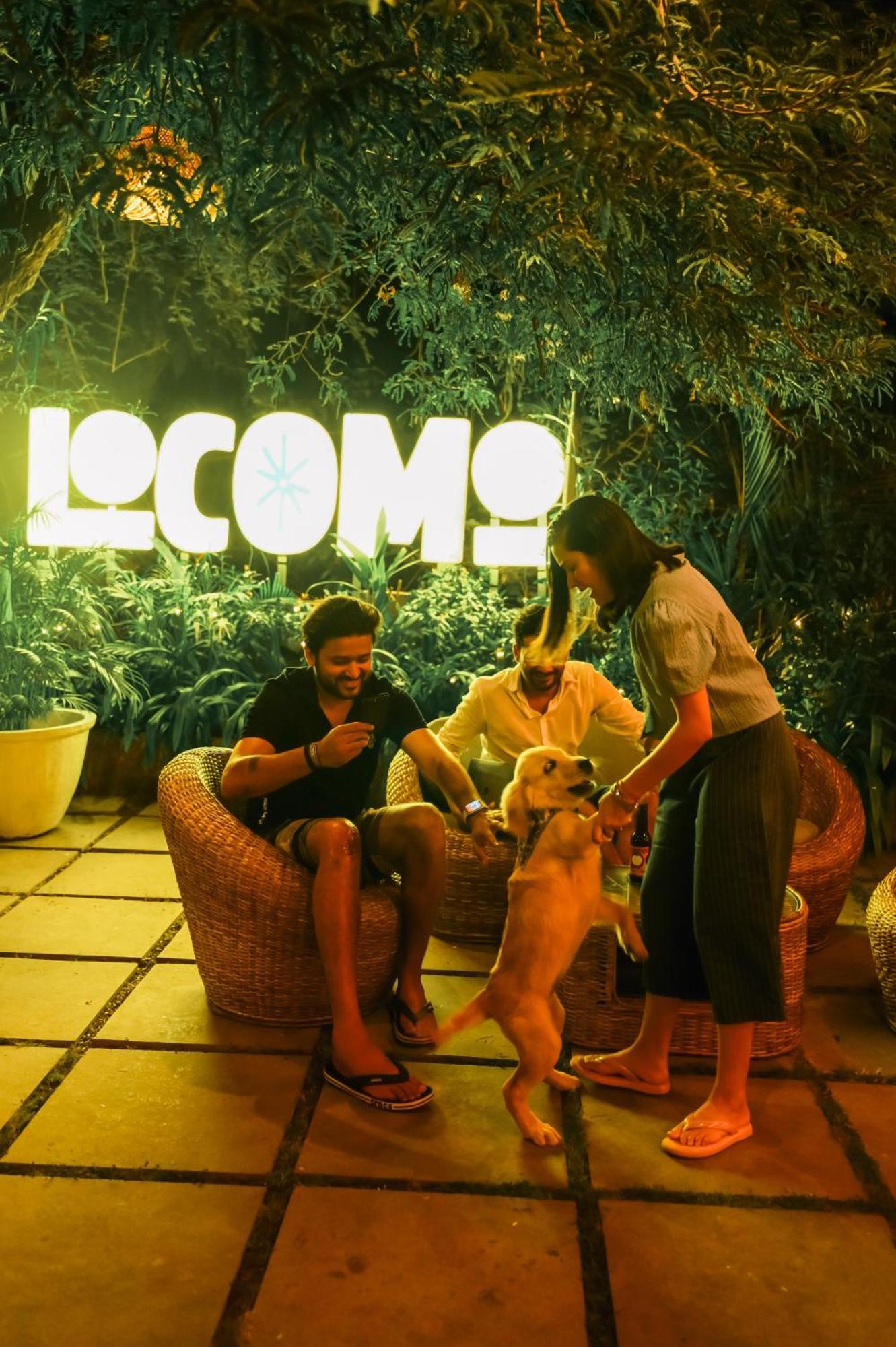 Locomo Boutique, Morjim - Stay Work Eat Zewnętrze zdjęcie