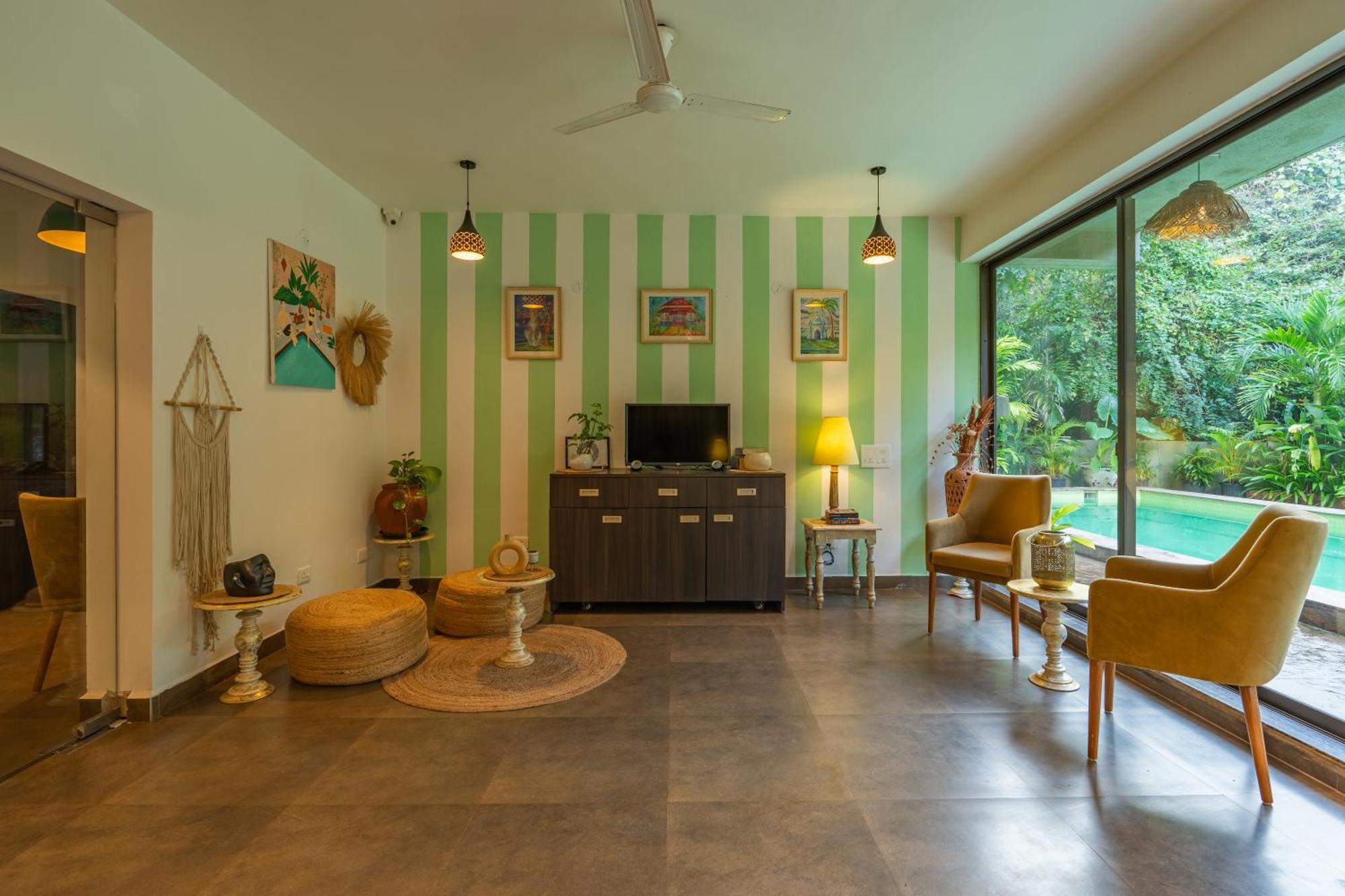 Locomo Boutique, Morjim - Stay Work Eat Zewnętrze zdjęcie