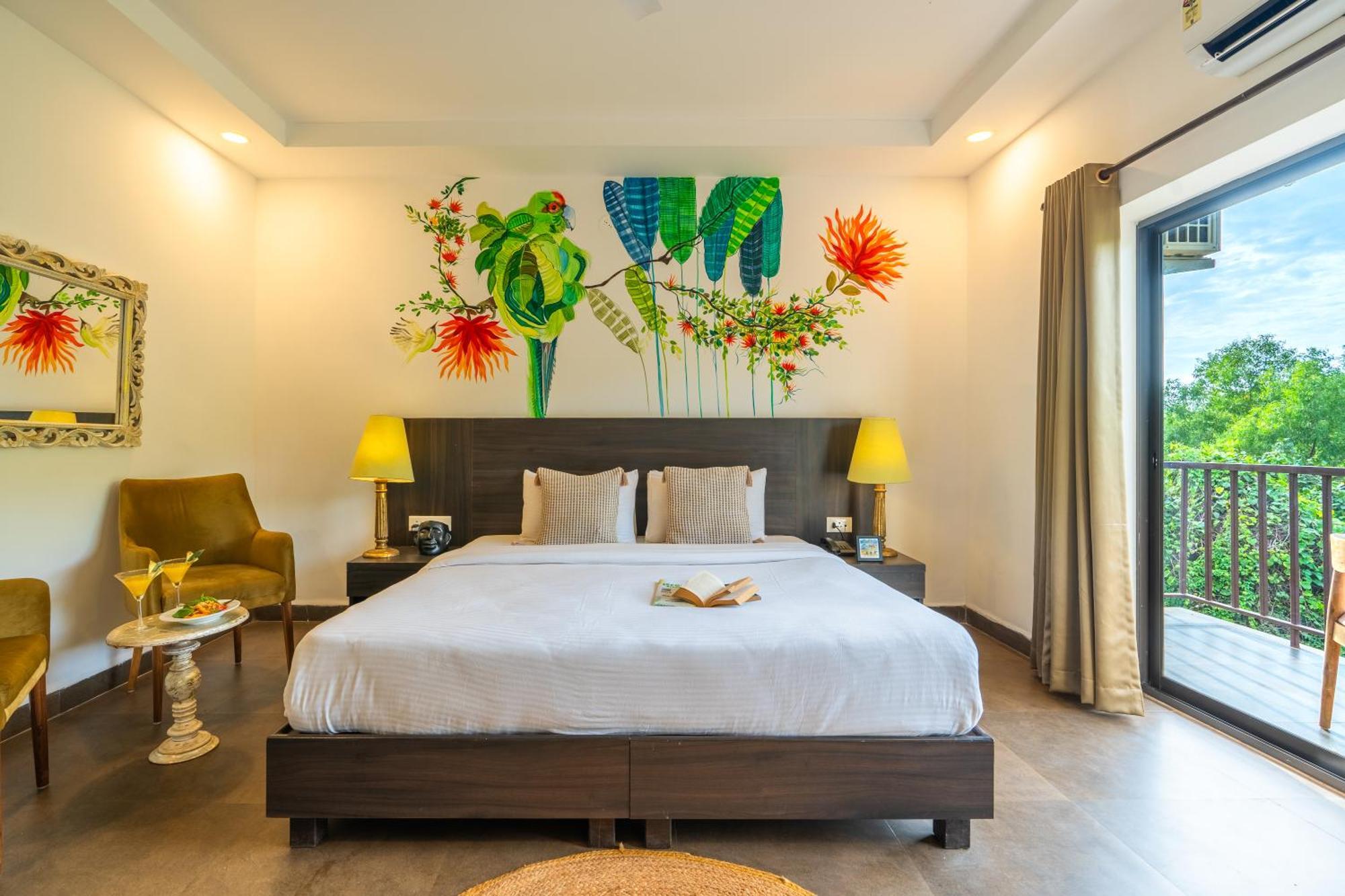 Locomo Boutique, Morjim - Stay Work Eat Zewnętrze zdjęcie